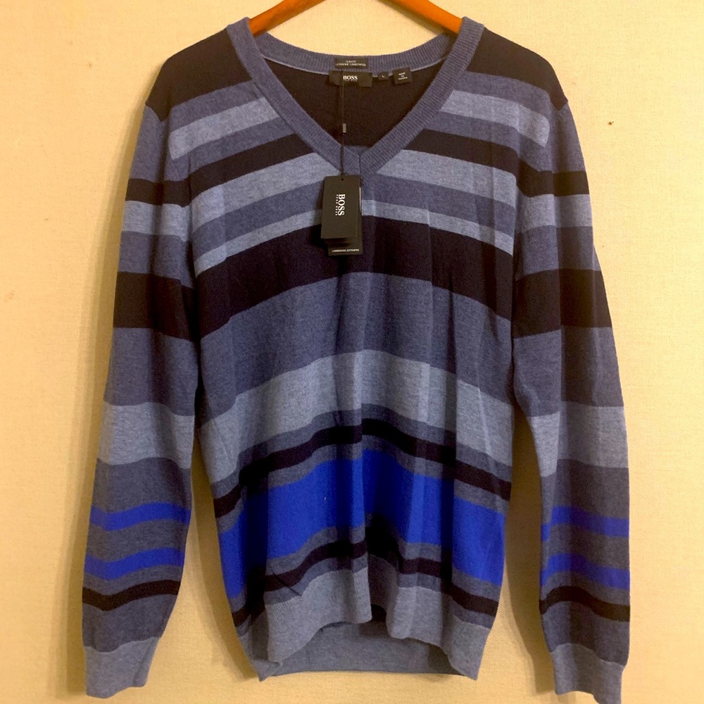 Hugo Boss — Extrafine Lambswool V-Neck - New w/ Tags